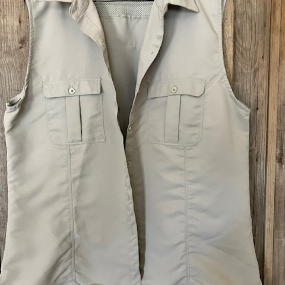 Stillwater sleeveless ladies blouse, size Large